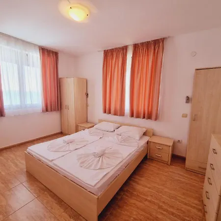 Апартамент Complex Свети Влас